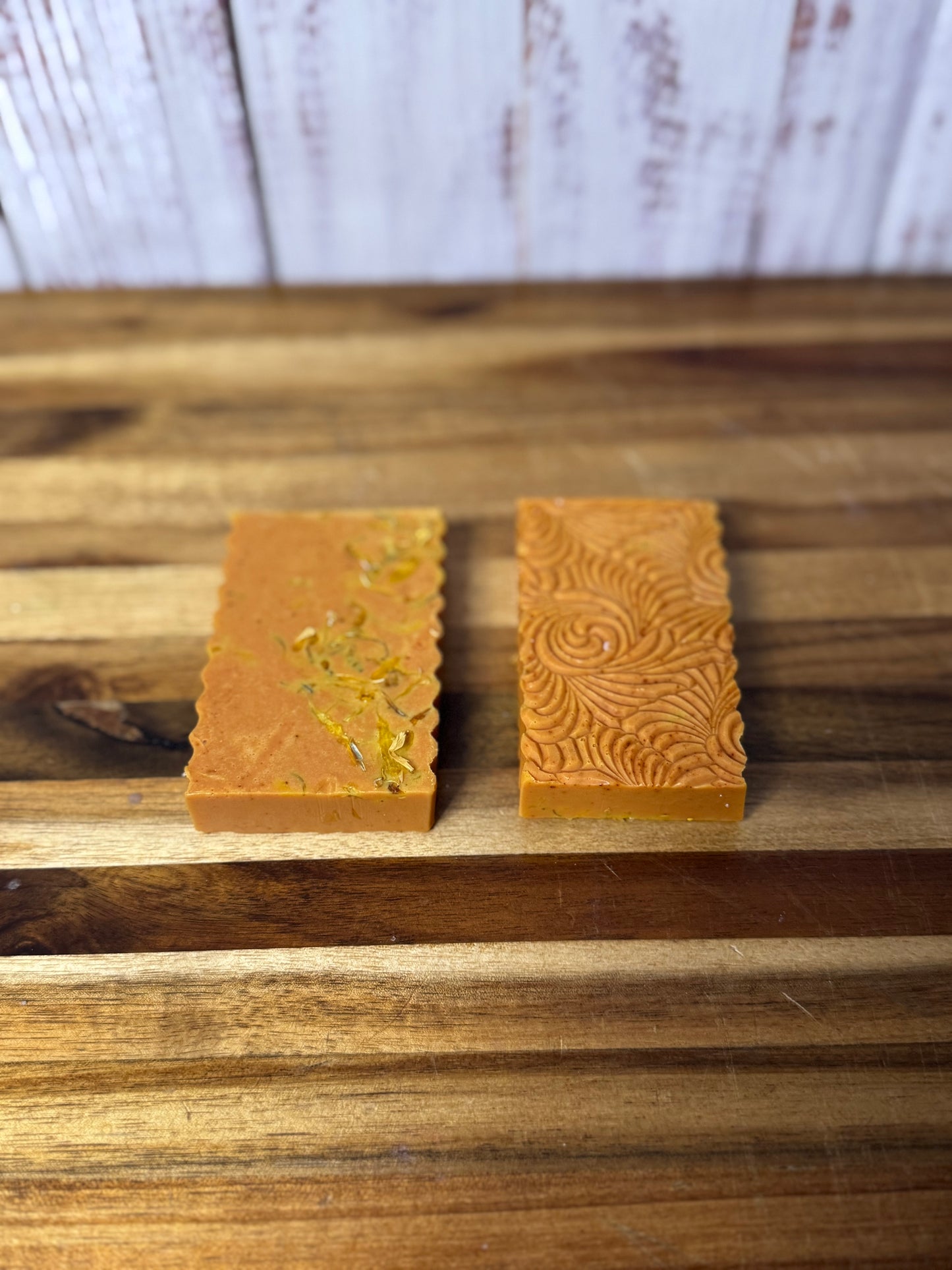 Turmeric & Calendula | Soap | Citrus & Patchouli | 3 oz